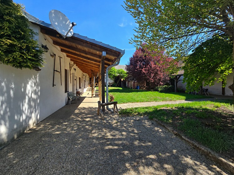 Prodej rodinného domu 150 m², pozemek 2 089 m² - foto 1