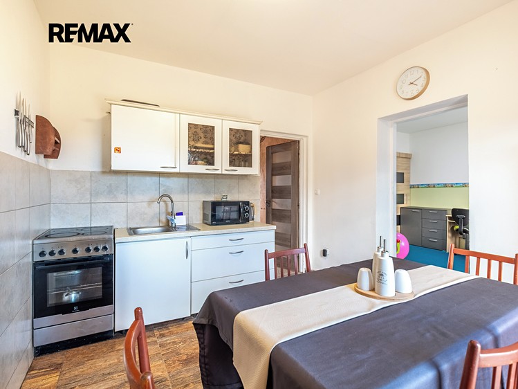 Prodej rodinného domu 80 m², pozemek 782 m² - foto 3