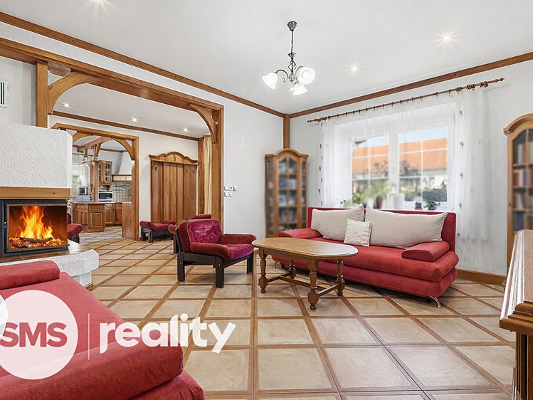 Prodej  rodinného domu 665 m², pozemek 1 181 m² - foto 7
