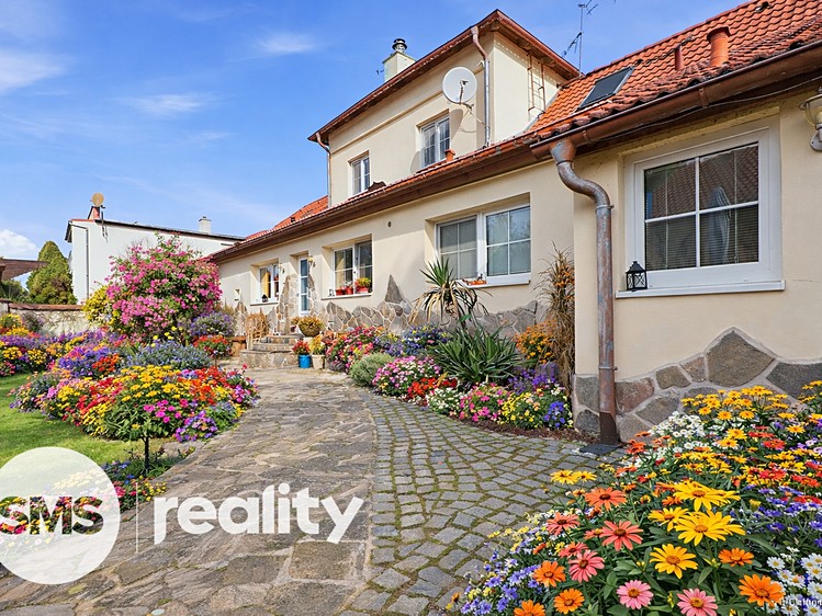 Prodej  rodinného domu 665 m², pozemek 1 181 m² - foto 5