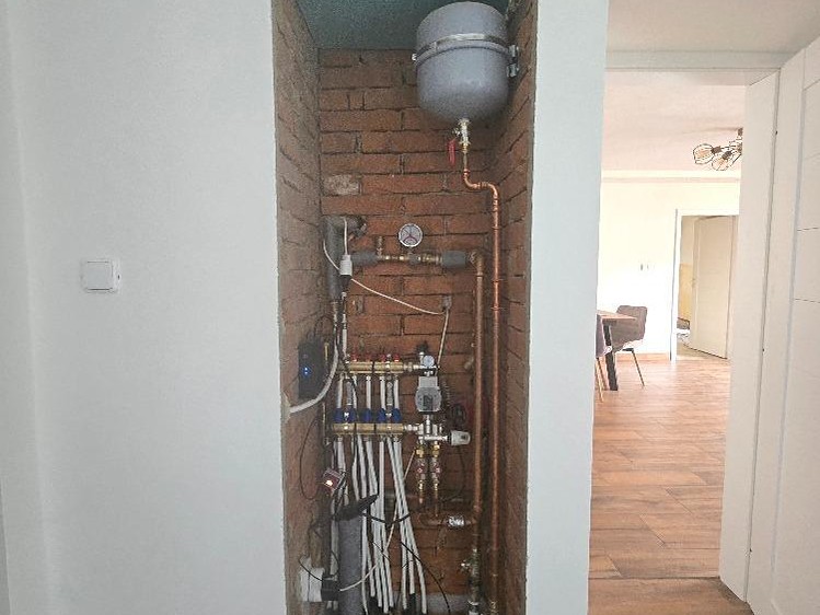 Prodej rodinného domu 400 m², pozemek 2 718 m² - foto 5