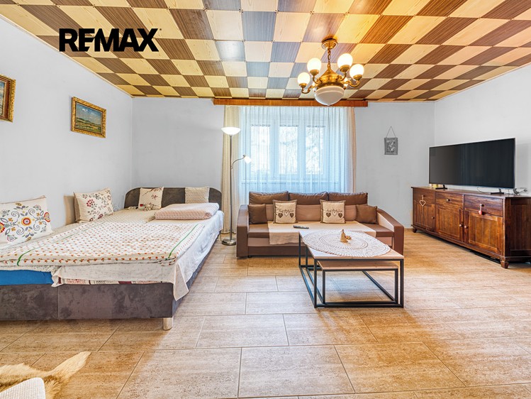 Prodej rodinného domu 109 m², pozemek 694 m² - foto 8