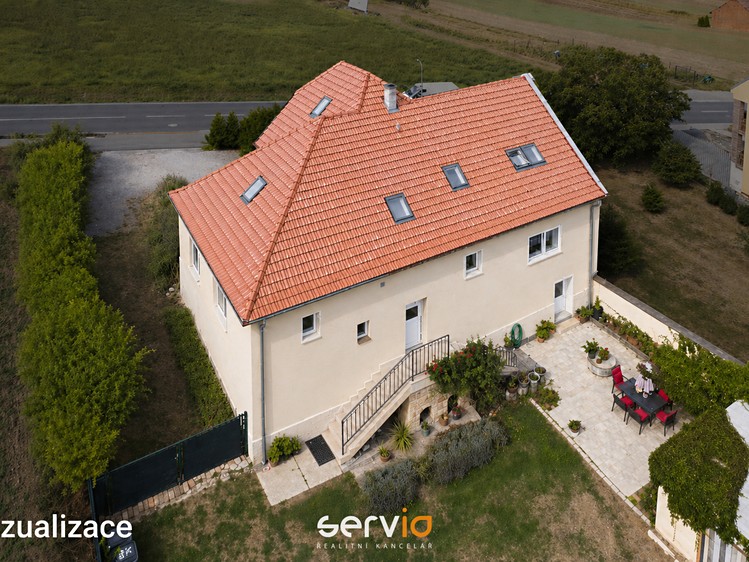 Prodej  rodinného domu 344 m², pozemek 1 398 m² - foto 3