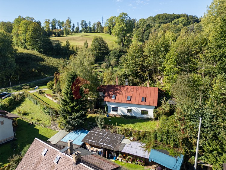Prodej  rodinného domu 239 m², pozemek 2 625 m² - foto 3