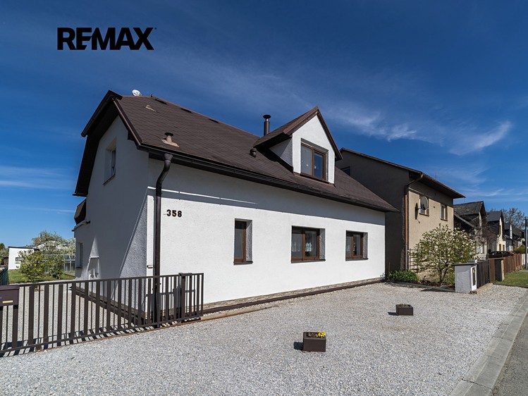Prodej rodinného domu 130 m², pozemek 644 m² - foto 1