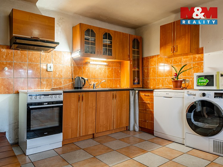 Prodej  rodinného domu 88 m², pozemek 442 m² - foto 6