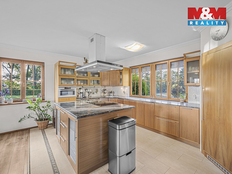 Prodej  zemědělské usedlosti 360 m², pozemek 100 270 m² - foto 4