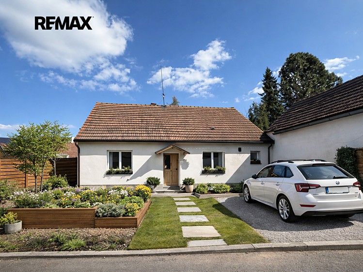 Prodej rodinného domu 60 m², pozemek 158 m² - foto 2