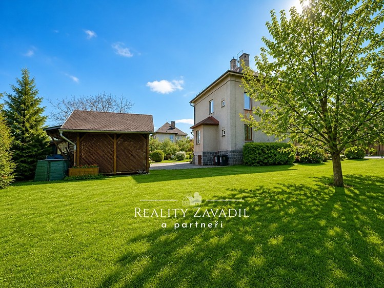 Prodej rodinného domu 153 m², pozemek 1 494 m² - foto 3