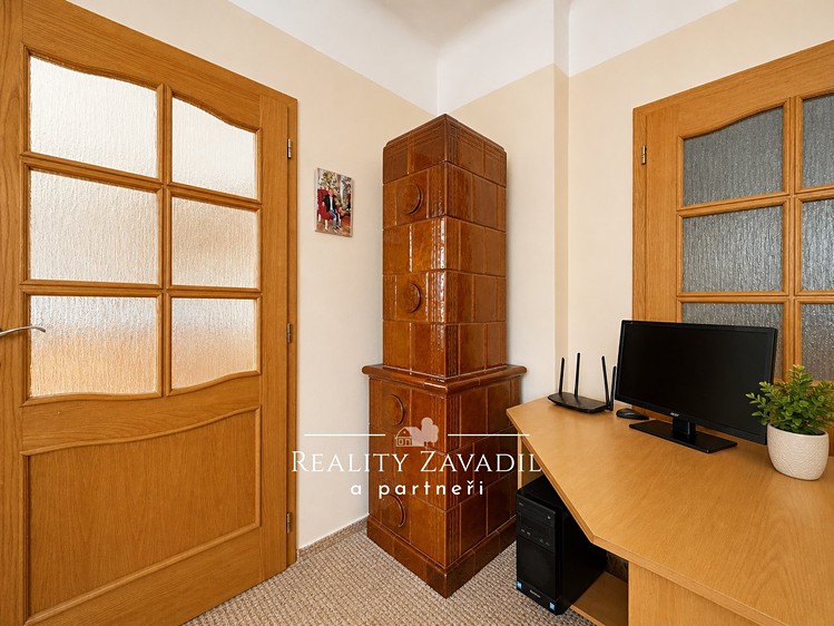 Prodej rodinného domu 153 m², pozemek 1 494 m² - foto 8