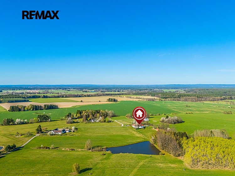 Prodej rodinného domu 220 m², pozemek 10 192 m² - foto 4