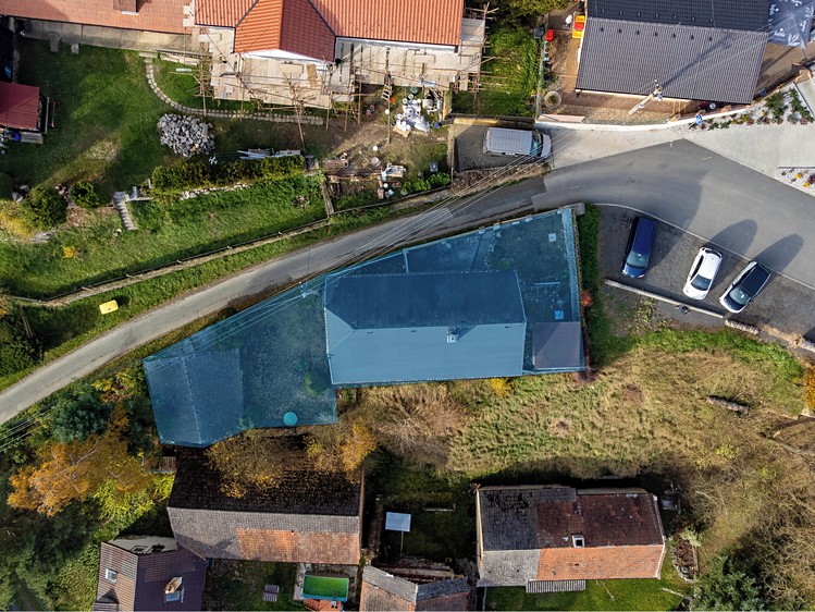 Prodej rodinného domu 64 m², pozemek 313 m² - foto 2