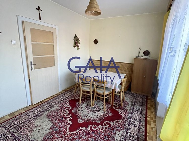 Prodej  rodinného domu 300 m², pozemek 1 525 m² - foto 6