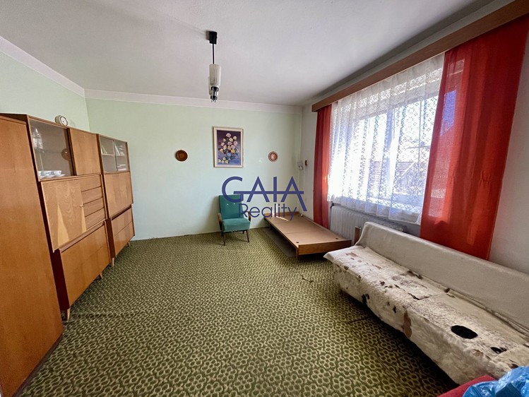Prodej  rodinného domu 300 m², pozemek 1 525 m² - foto 8