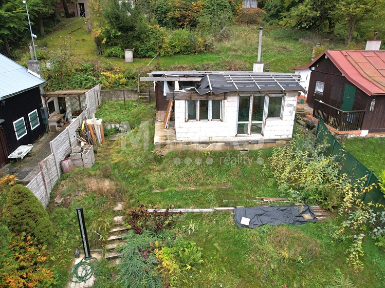 Prodej chaty 55 m², pozemek 901 m² - foto 1