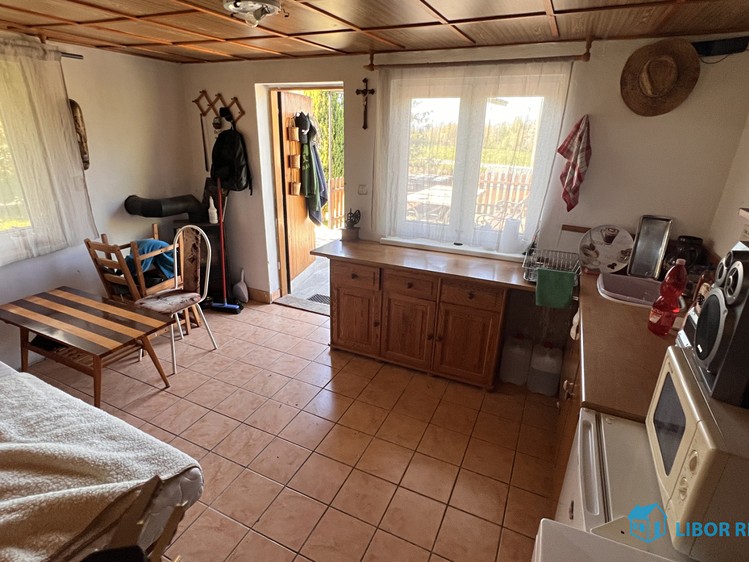 Prodej  chaty 23 m², pozemek 604 m² - foto 6