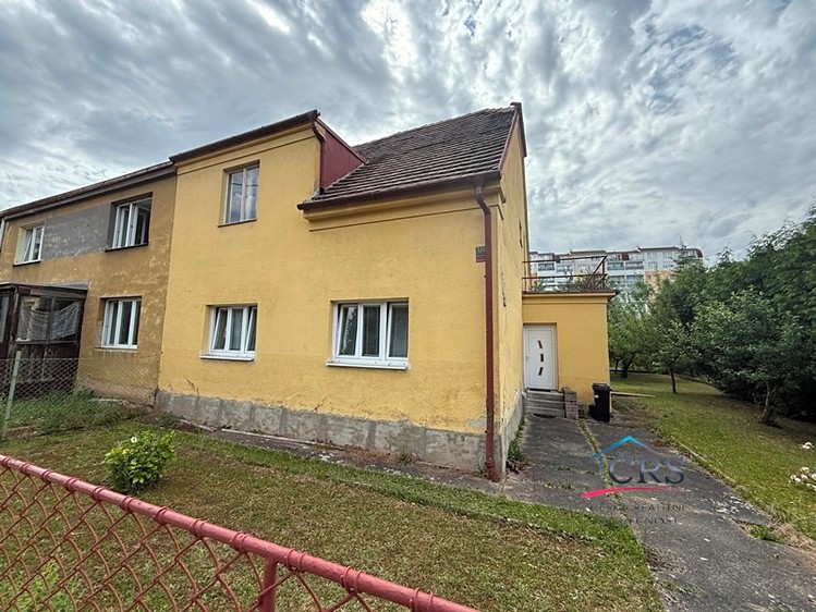 Prodej rodinného domu 142 m², pozemek 517 m² - foto 1