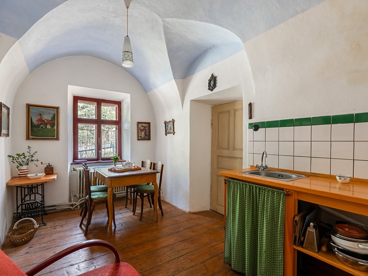 Prodej zemědělské usedlosti 150 m², pozemek 23 756 m² - foto 2