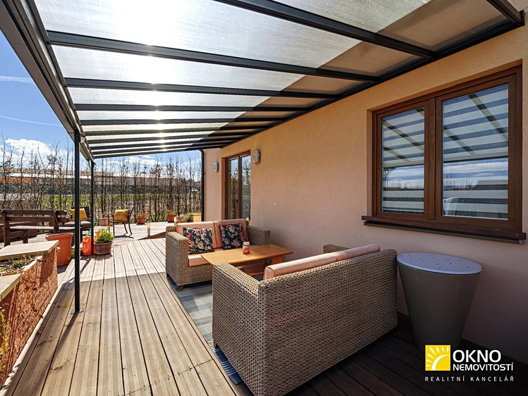 Prodej rodinného domu 144 m², pozemek 1 581 m² - foto 4