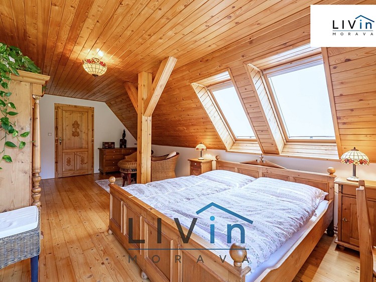 Prodej chalupy 279 m², pozemek 4 178 m² - foto 7