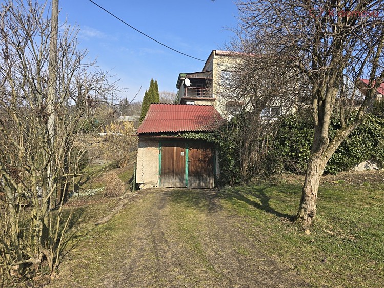 Prodej rodinného domu 143 m², pozemek 1 210 m² - foto 3