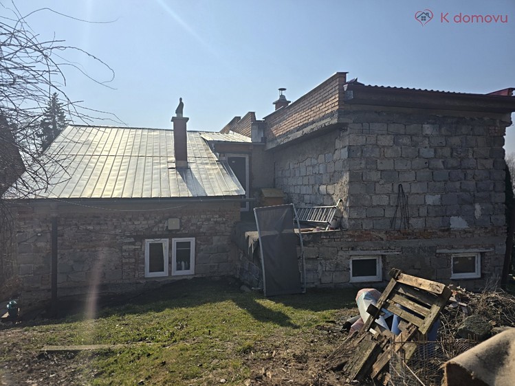 Prodej rodinného domu 143 m², pozemek 1 210 m² - foto 6