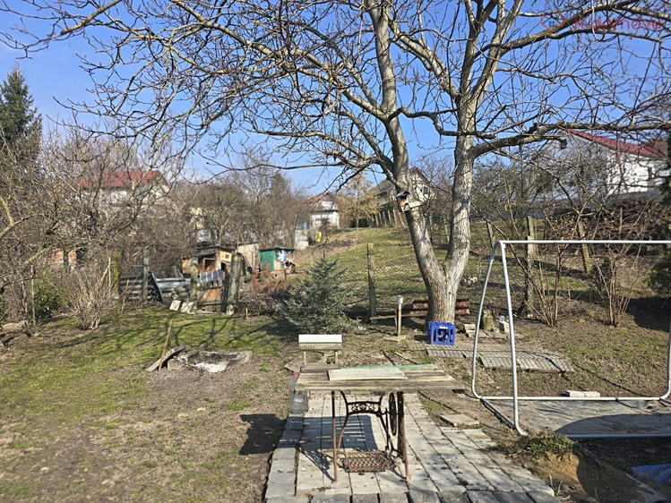 Prodej rodinného domu 143 m², pozemek 1 210 m² - foto 5