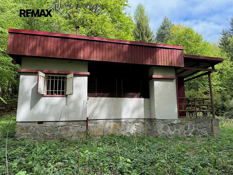 Prodej chaty 45 m², pozemek 51 m² - foto 1