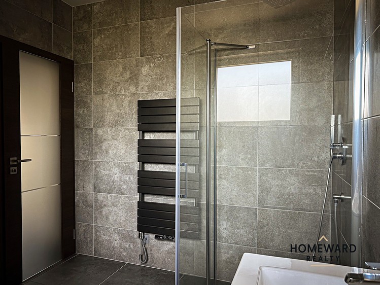 Pronájem rodinného domu 83 m², pozemek 303 m² - foto 8