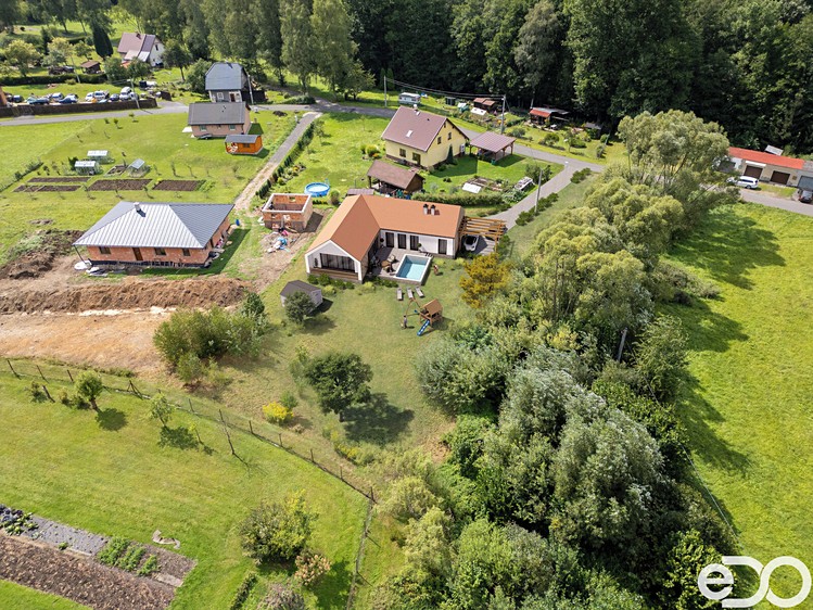 Prodej stavebního pozemku 2 393 m² - foto 2