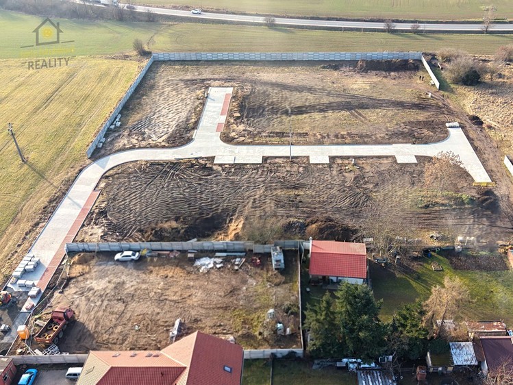 Prodej  stavebního pozemku 1 153 m² - foto 5