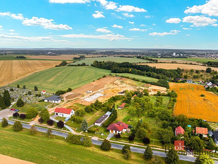 Prodej stavebního pozemku 806 m² - foto 6