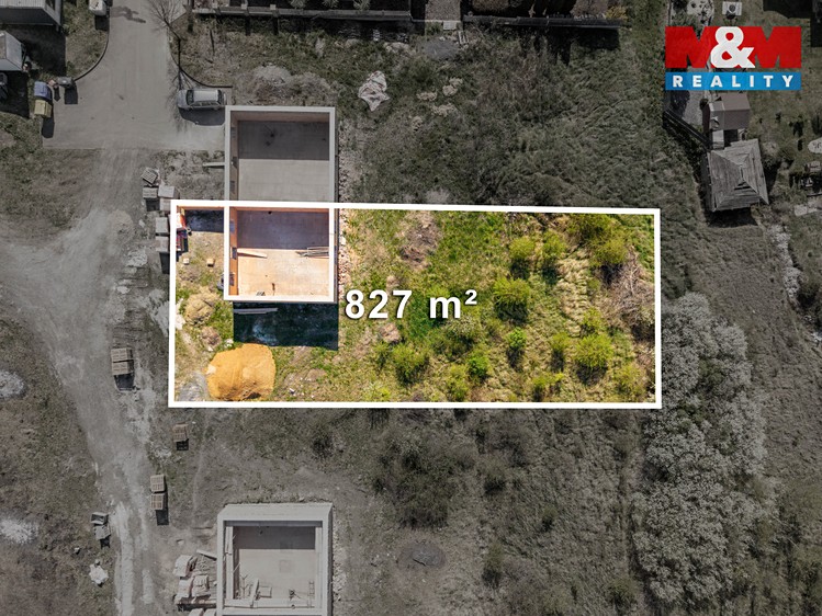 Prodej  stavebního pozemku 827 m² - foto 3