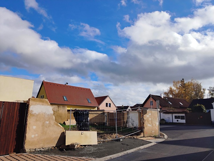 Prodej stavebního pozemku 169 m² - foto 6