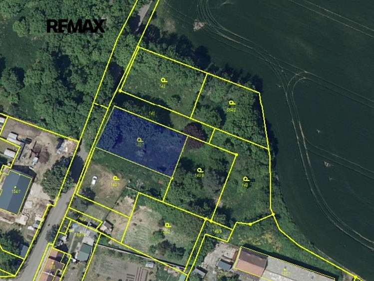 Prodej stavebního pozemku 779 m² - foto 2