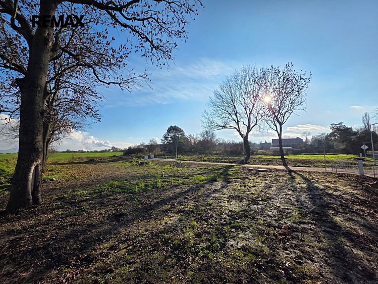 Prodej stavebního pozemku 757 m² - foto 6