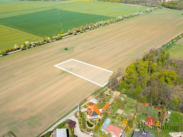 Prodej stavebního pozemku 3 096 m² - foto 2
