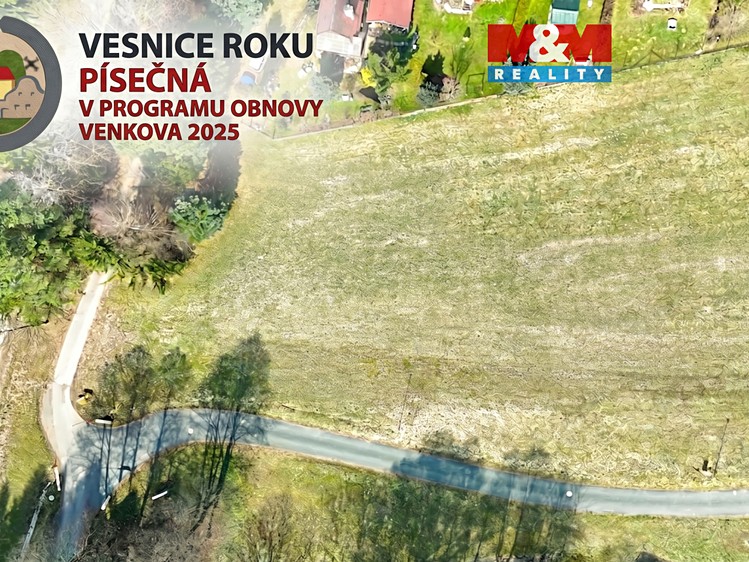 Prodej stavebního pozemku 2 682 m² - foto 1