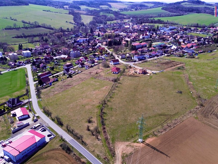 Prodej stavebního pozemku 1 069 m² - foto 5