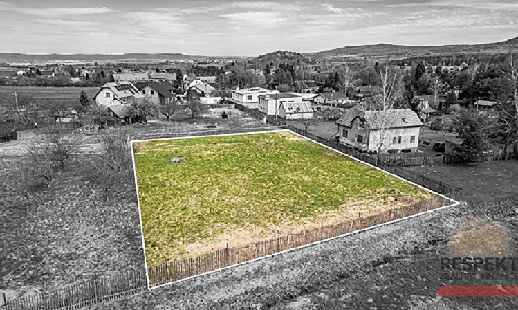 Prodej stavebního pozemku 1 553 m² - foto 2