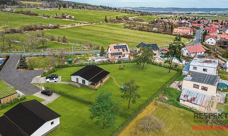 Prodej stavebního pozemku 1 553 m² - foto 7