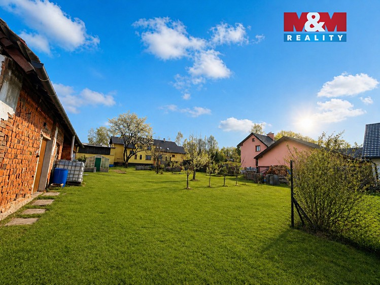 Prodej stavebního pozemku 706 m² - foto 4