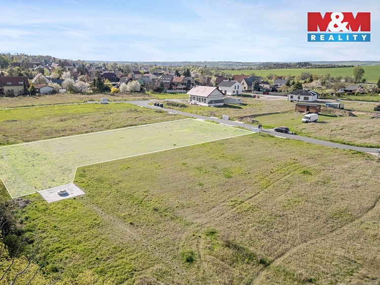Prodej  stavebního pozemku 1 764 m² - foto 5