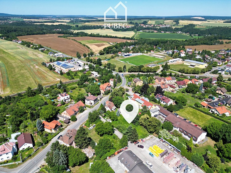 Prodej  stavebního pozemku 852 m² - foto 7