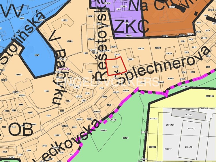 Prodej  stavebního pozemku 451 m² - foto 8