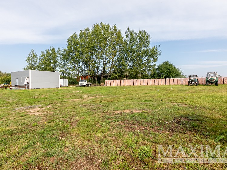 Prodej pozemku 1 506 m² - foto 2