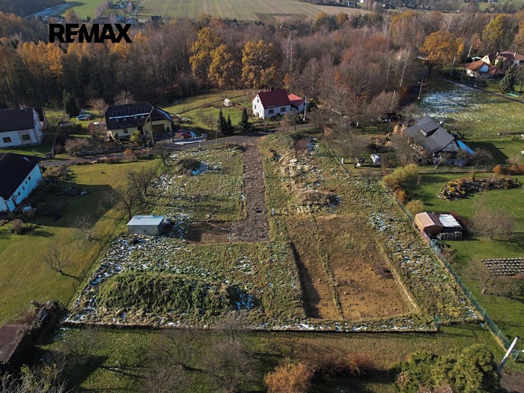 Prodej stavebního pozemku 1 525 m² - foto 4