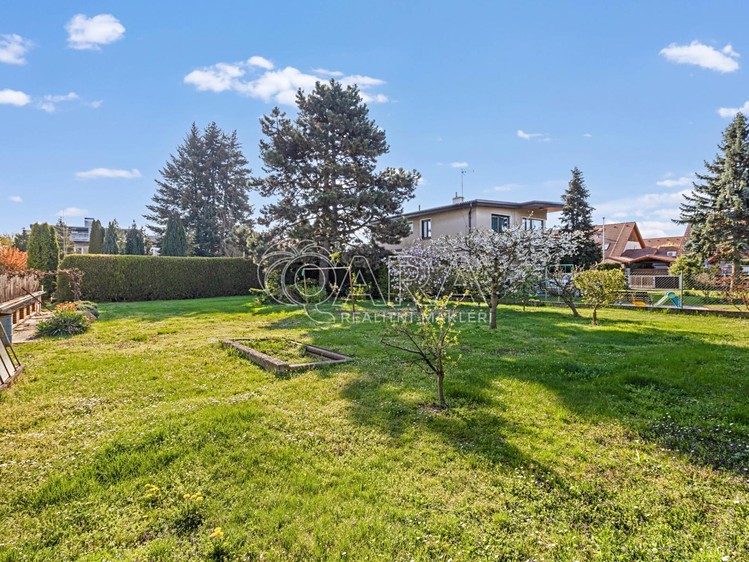 Prodej stavebního pozemku 1 412 m² - foto 4