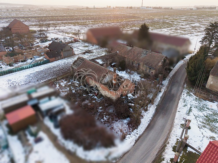 Prodej stavebního pozemku 1 192 m² - foto 3