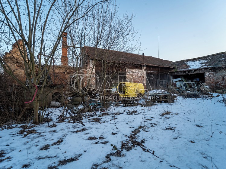 Prodej stavebního pozemku 1 192 m² - foto 6